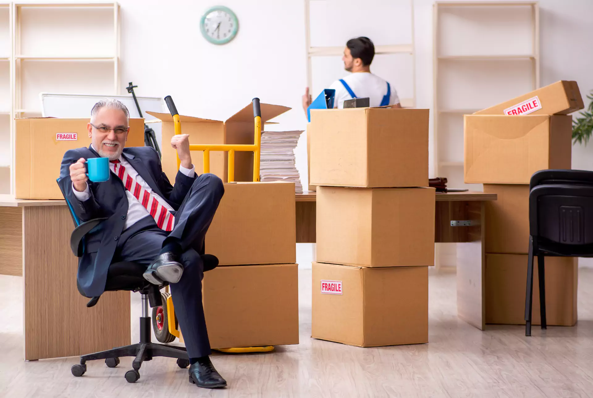 You are currently viewing 5 ATTERIBUTES OF AN IDEAL COMMERCIAL MOVING COMPANY IN DUBAI
